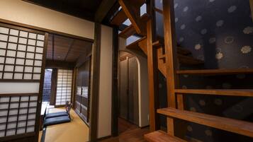 Townhome | 2 bedrooms, free WiFi
