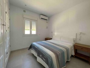 3 bedrooms, travel cot, Internet - Casa Bali El Palmar (El Palmar de Vejer)