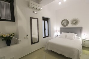 1 bedroom, travel cot, free WiFi