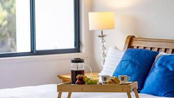 4 habitaciones, tabla de planchar con plancha, cuna de viaje y wifi