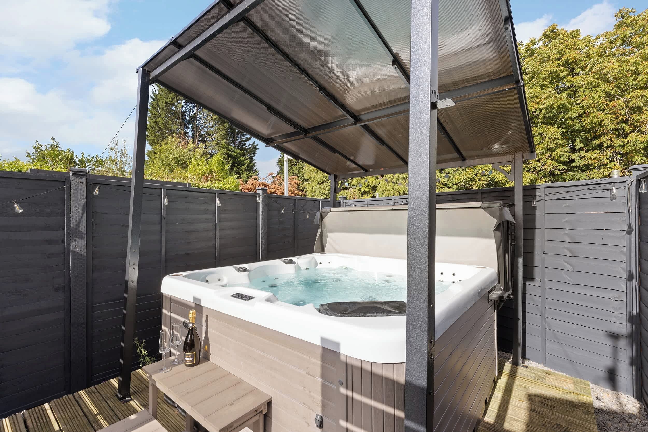 Bain à remous extérieur