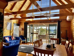 Smart-TV og stereoanlegg