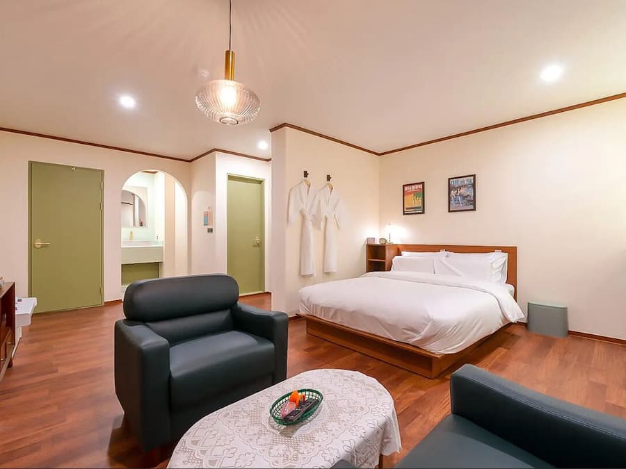 Premium bedding, down comforters, pillowtop beds, individually decorated