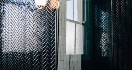 Rooms of Renown