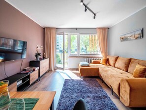TV - Kurpińskiego 1B | Forest Apartment | Balcony (Gdynia)