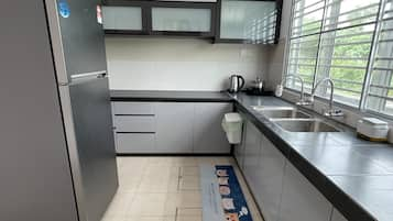 Fridge, electric kettle, cookware/dishes/utensils