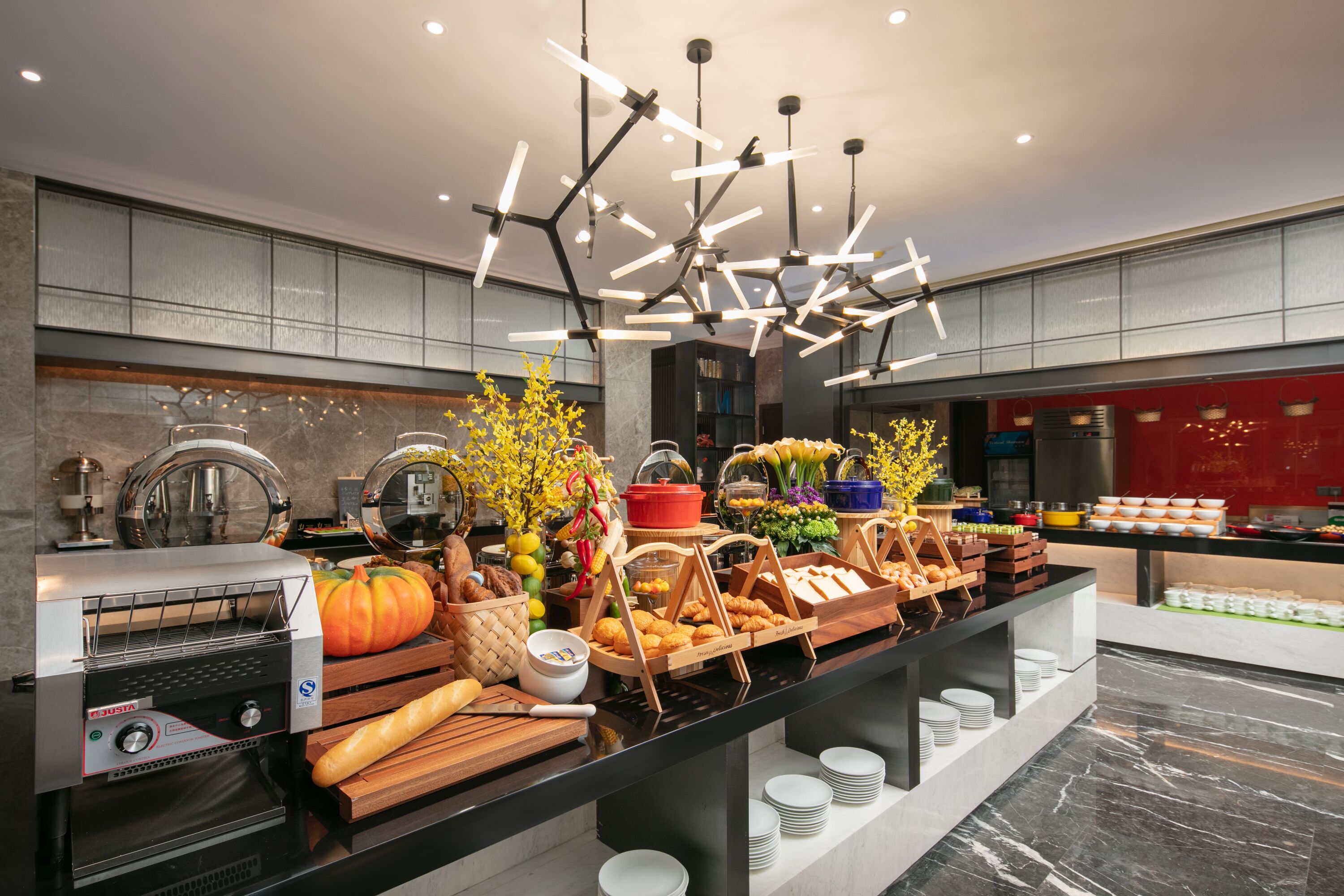 Free daily buffet breakfast