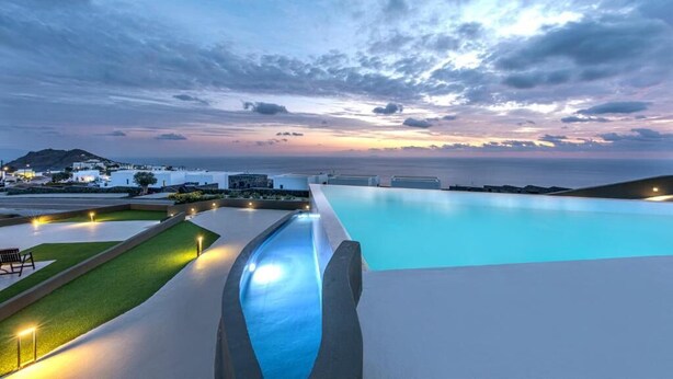 Unclassified image, 1 of 7, button - Pearl Inn Hotel (Santorini)