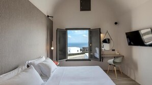 Unclassified image, 5 of 7, button - Pearl Inn Hotel (Santorini)
