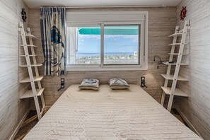 1 Schlafzimmer, Zimmersafe, Bügeleisen/Bügelbrett, Reisekinderbett
