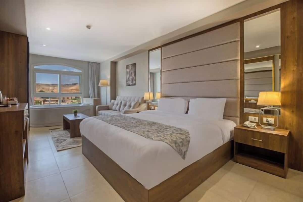 1 bedroom, minibar, soundproofing, iron/ironing board