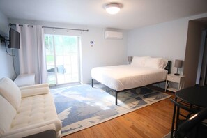 1 bedroom, iron/ironing board, WiFi, bed sheets - Seven Arches - Studio in Warwick (Warwick)