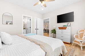 5 Schlafzimmer, Bügeleisen/Bügelbrett, Reisekinderbett, kostenloses WLAN