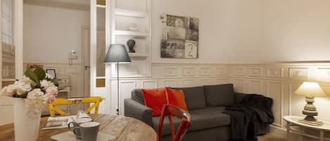 Téléviseur, bureau