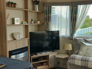 Hus | Opholdsområde | Tv