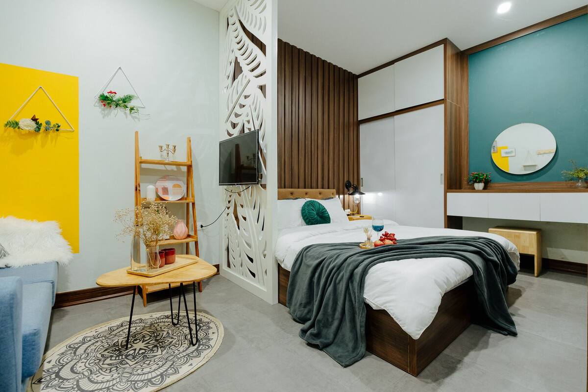 Estudio junior, 1 cama Queen size | 1 habitación, tabla de planchar con plancha, wifi gratis y ropa de cama