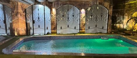 Indoor pool, outdoor pool