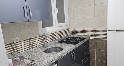Midtown Hotel Apartments 404