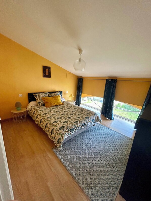 1 bedroom, WiFi, bed sheets