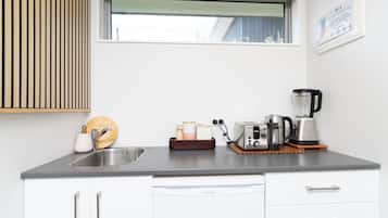 Fridge, electric kettle, toaster, blender