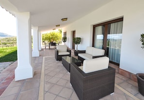 Panoramic Villa | Terrace/patio - El Capricho Villa Rural Caminito del Rey (Álora)