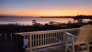Property grounds - Amazing Sunsets & Luxury - Soundfront Pet Friendly Oasis w/ Elevator & Hot Tub (Kitty Hawk)