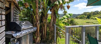 Banana Bungalow: serenity, views, tropical setting