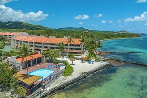 Pool - 2 Bedroom Sleeps 6 - Cozy Condo with beach access (St. Croix)