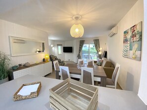 Interior - ALBUFEIRA BALAIA GOLF VILAGE 3 WITH POOL by HOMING (Albufeira)