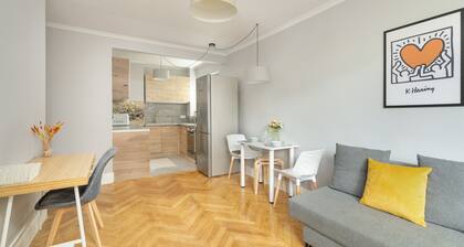 Beautiful Apartment in Poznań by Renters