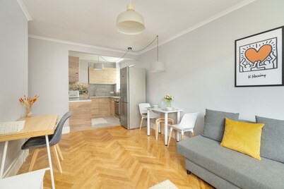 Beautiful Apartment in Poznań by Renters