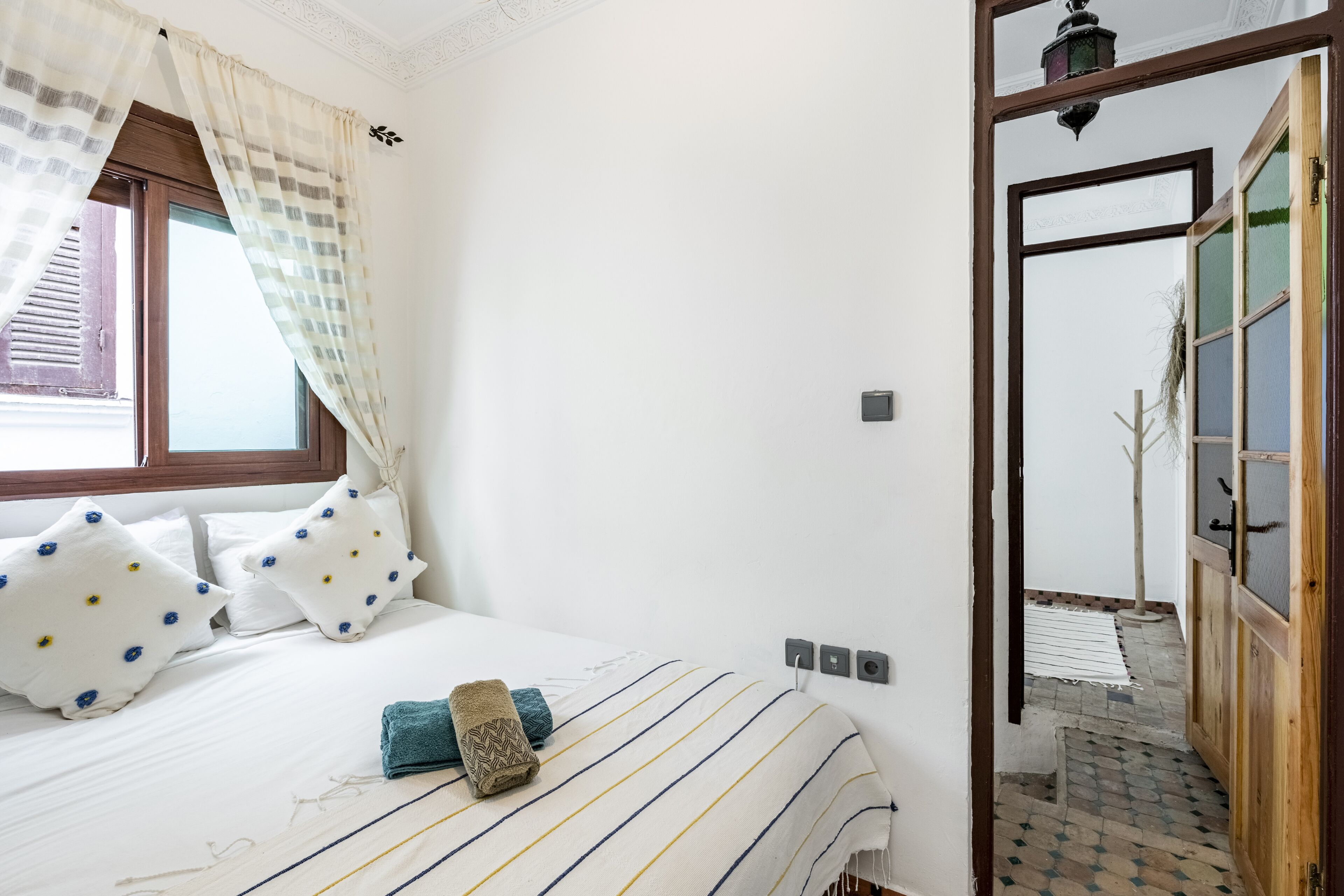 House | 3 bedrooms, free WiFi, bed sheets