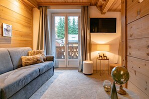 Familiesuite | Individuelt dekorert, individuelt innredet og skrivebord