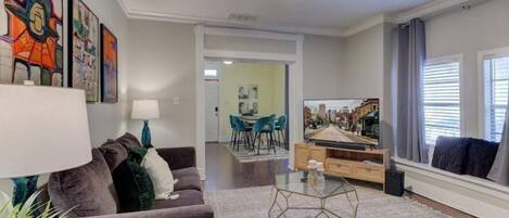 Smart-TV, Stereoanlage