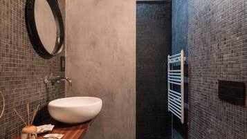 Apartamento exclusivo | Banheiro | Produtos de toalete grátis, secador de cabelo