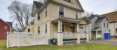 Apartemen (2 Bedrooms) | Bagian depan properti