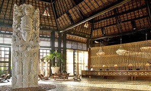 Lobby - VIDANTA GRAND MAYAN RIVIERA MAYA 

 (Q.R.)