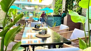 Gambar tidak terklasifikasi, 3 dari 34, tombol