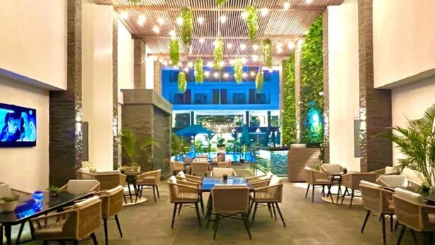Gambar tidak terklasifikasi, 1 dari 34, tombol