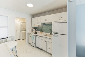 Studio, 1 King Bed, Hot Tub | Private kitchen - Seabreeze Suites Unit C (Panama City Beach)