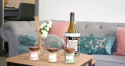 The Perfect Retreat: The Luxury Dartmoor Den, Ashburton, Dartmoor, Devon