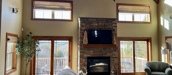 Family Friendly Stratton Home for All Seasons, 7 min to ski mountain