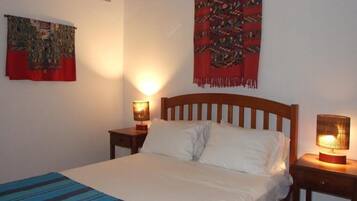 1 chambre, coffres-forts dans les chambres, fer et planche Ă repasser