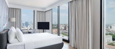 Deluxe Room, 1 King Bed