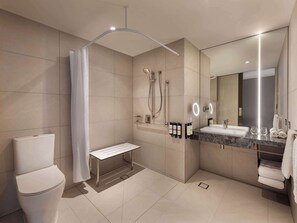 Superior Room, 1 King Bed, Accessible | Bathroom | Eco-friendly toiletries, hair dryer, slippers, towels - Pullman Auckland Airport (Auckland)