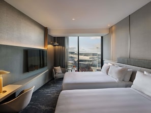 Superior-rum - 2 queensize-sängar | 1 sovrum, sängtillbehör av högsta kvalitet och minibar