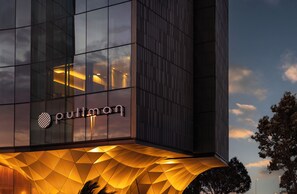 Building design - Pullman Auckland Airport (Auckland)