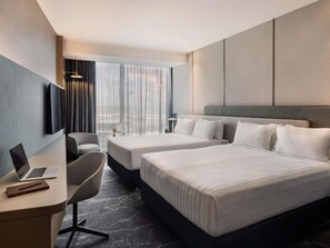 Premium bedding, minibar, in-room safe, individually decorated - Pullman Auckland Airport (Auckland)