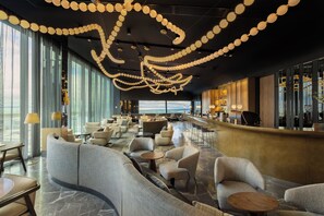 Bar (on property) - Pullman Auckland Airport (Auckland)