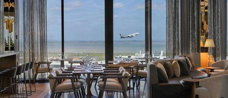 Breakfast, lunch, dinner served; local and international cuisine